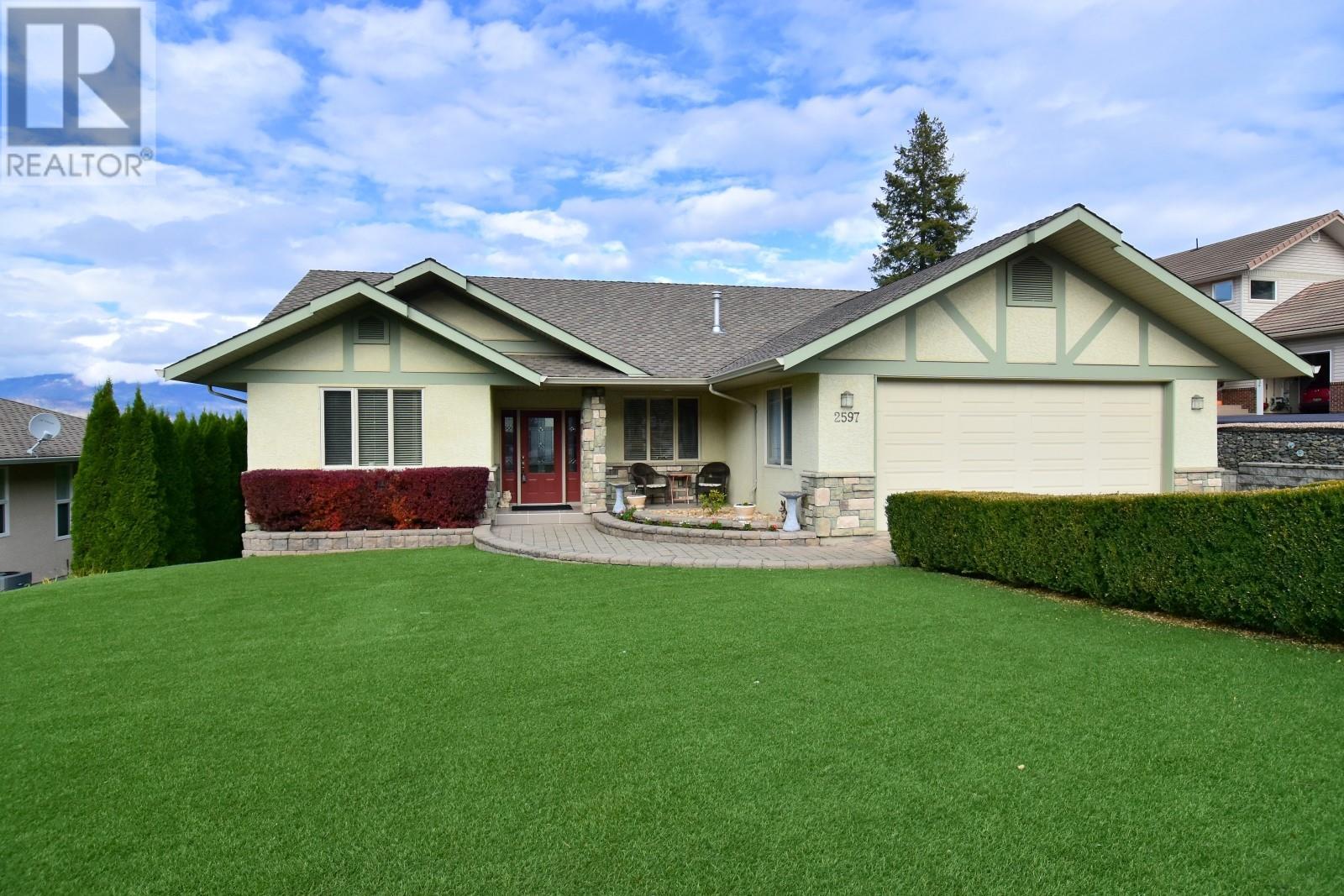 Photo 16 of 2597 Grandview Place, Blind Bay BC
