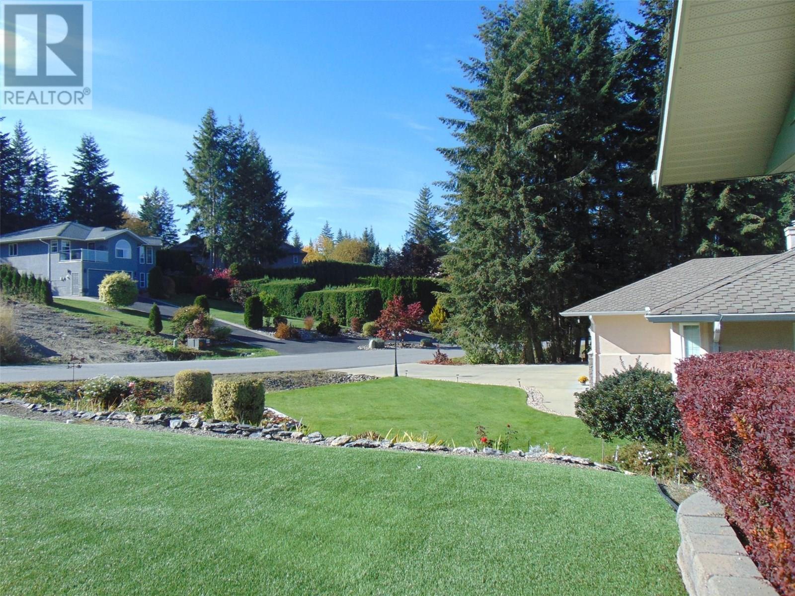 Photo 35 of 2597 Grandview Place, Blind Bay BC