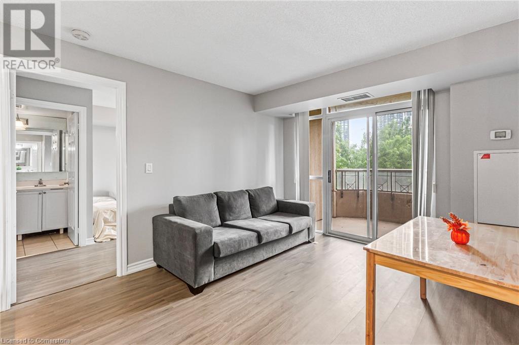 Photo 12 of 310 Burnhamthorpe Road W Unit 401, Mississauga ON