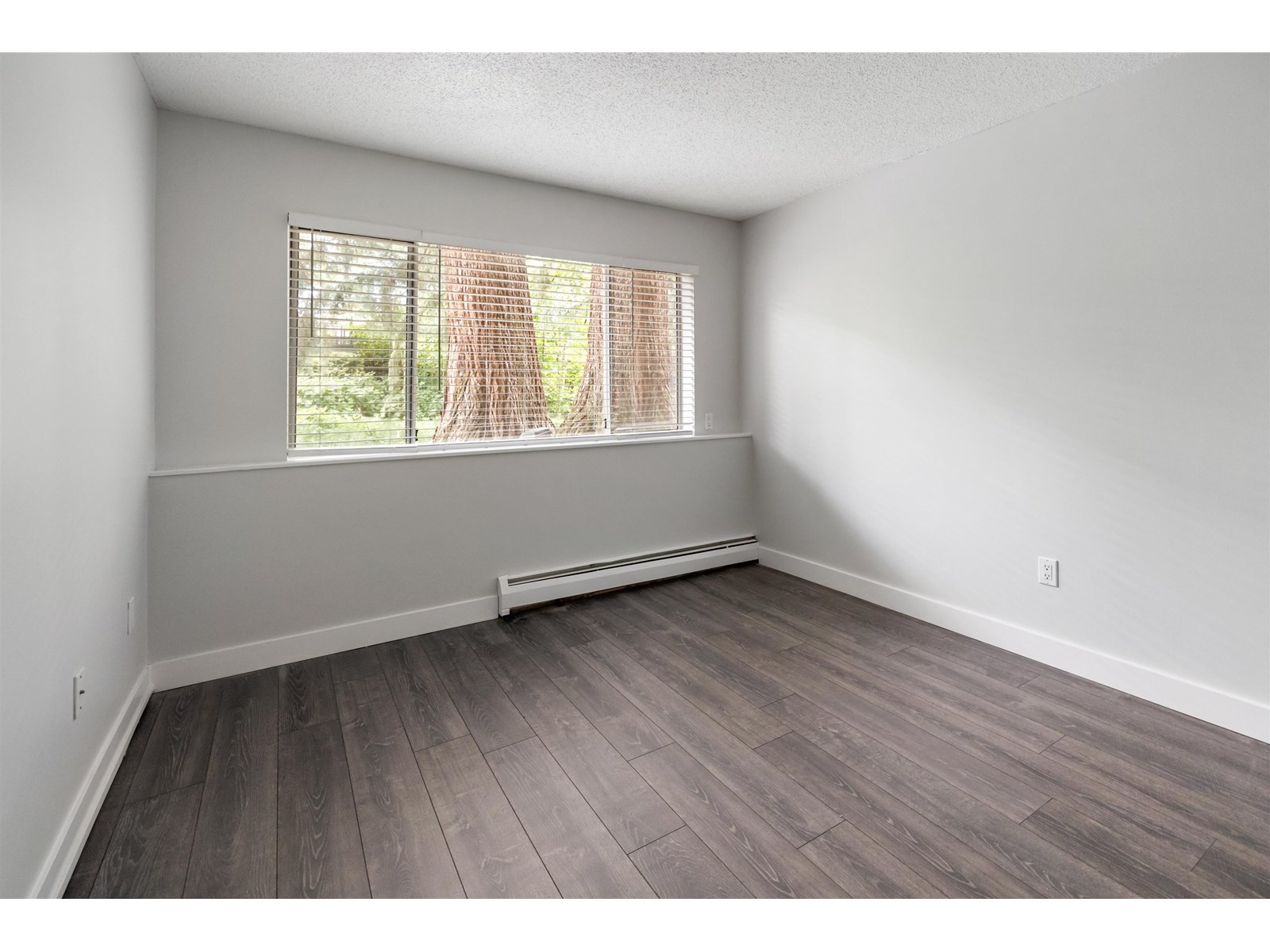 Photo 13 of 4 5664 200 Street, Langley BC