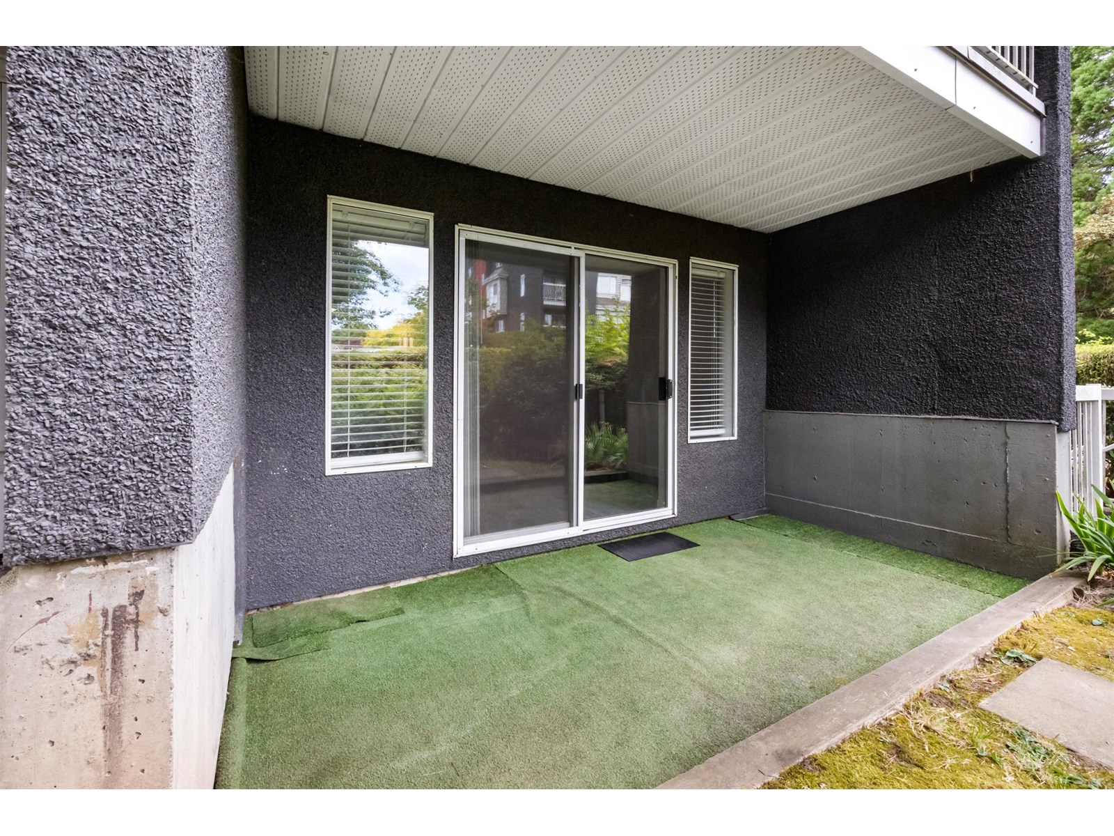 Photo 16 of 4 5664 200 Street, Langley BC