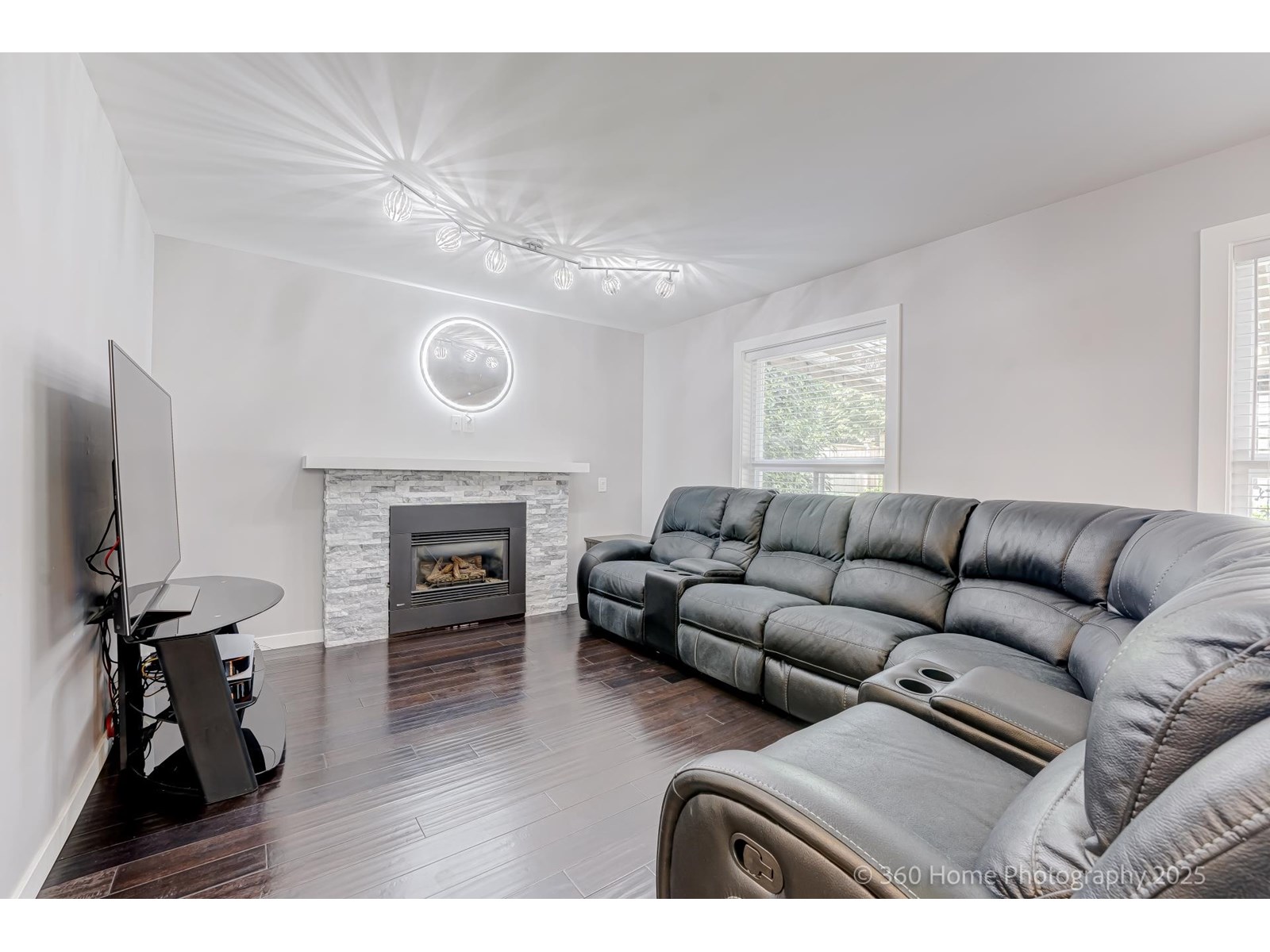 Photo 12 of 1786 142 Street, Surrey BC