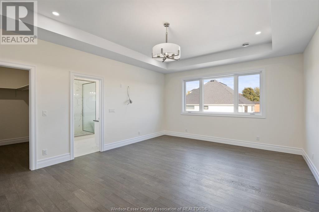 Photo 23 of 103 Bay Street, Lakeshore ON