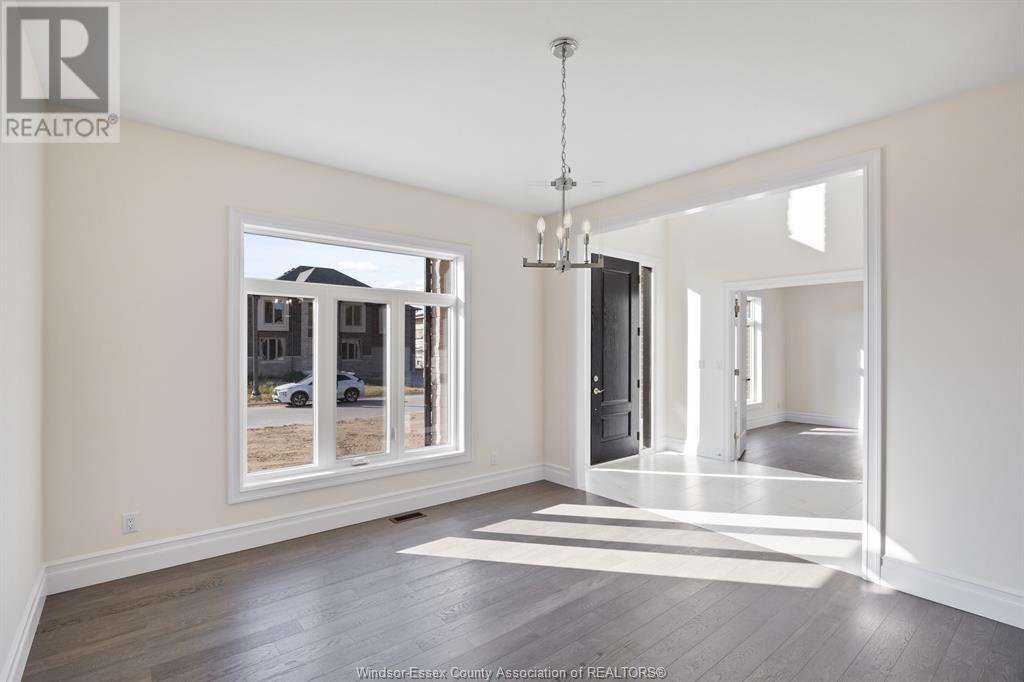 Photo 30 of 103 Bay Street, Lakeshore ON