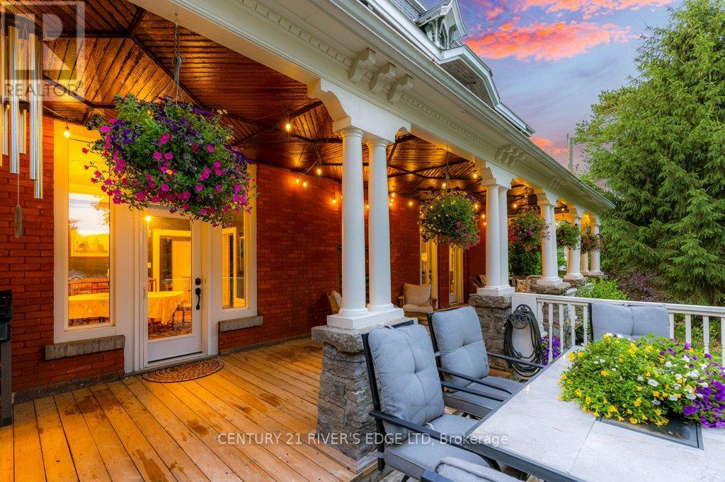 Photo 19 of 20 Sherwood Street, Brockville ON