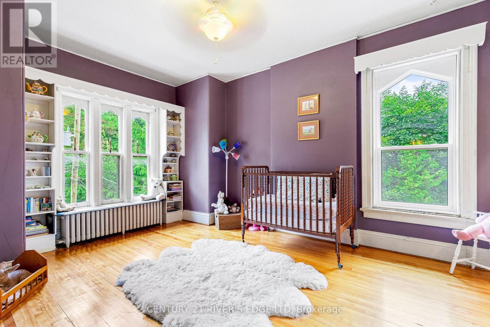 Photo 15 of 20 Sherwood Street, Brockville ON