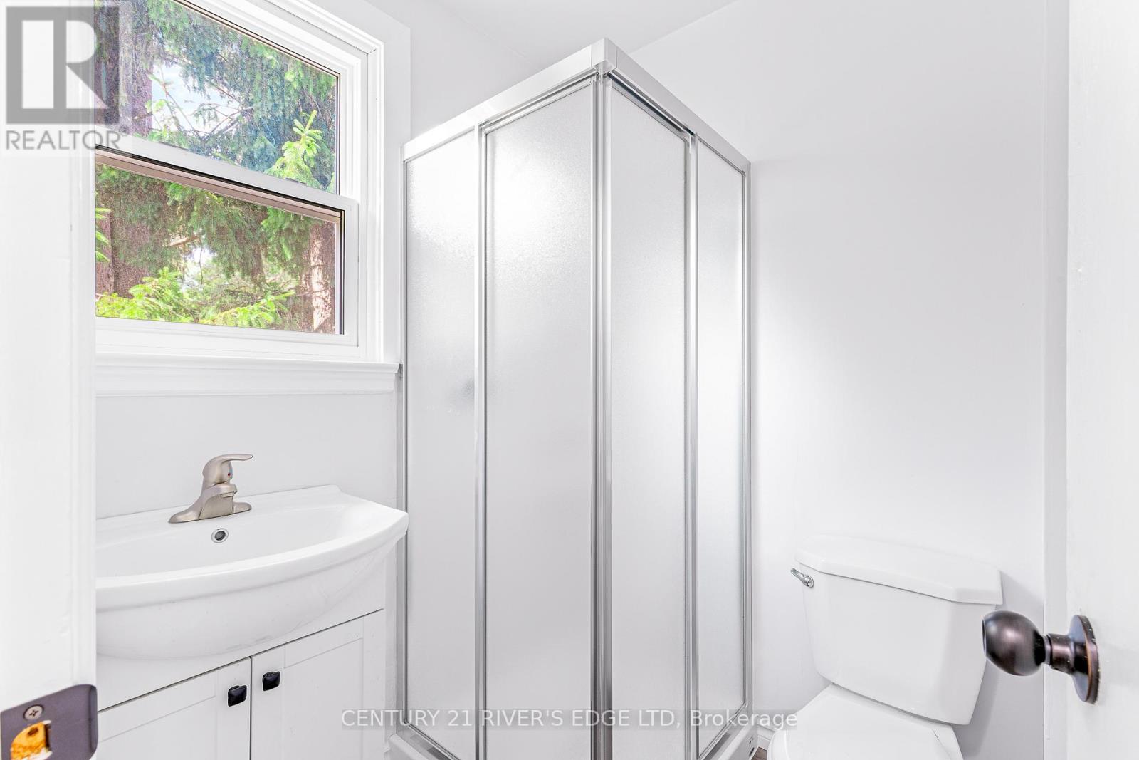 Photo 1 of 20 Sherwood Street, Brockville ON