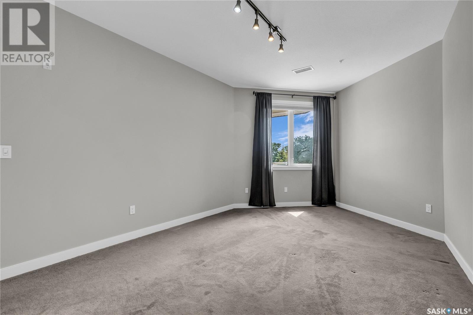 Photo 25 of 209 405 Cartwright Street, Saskatoon SK