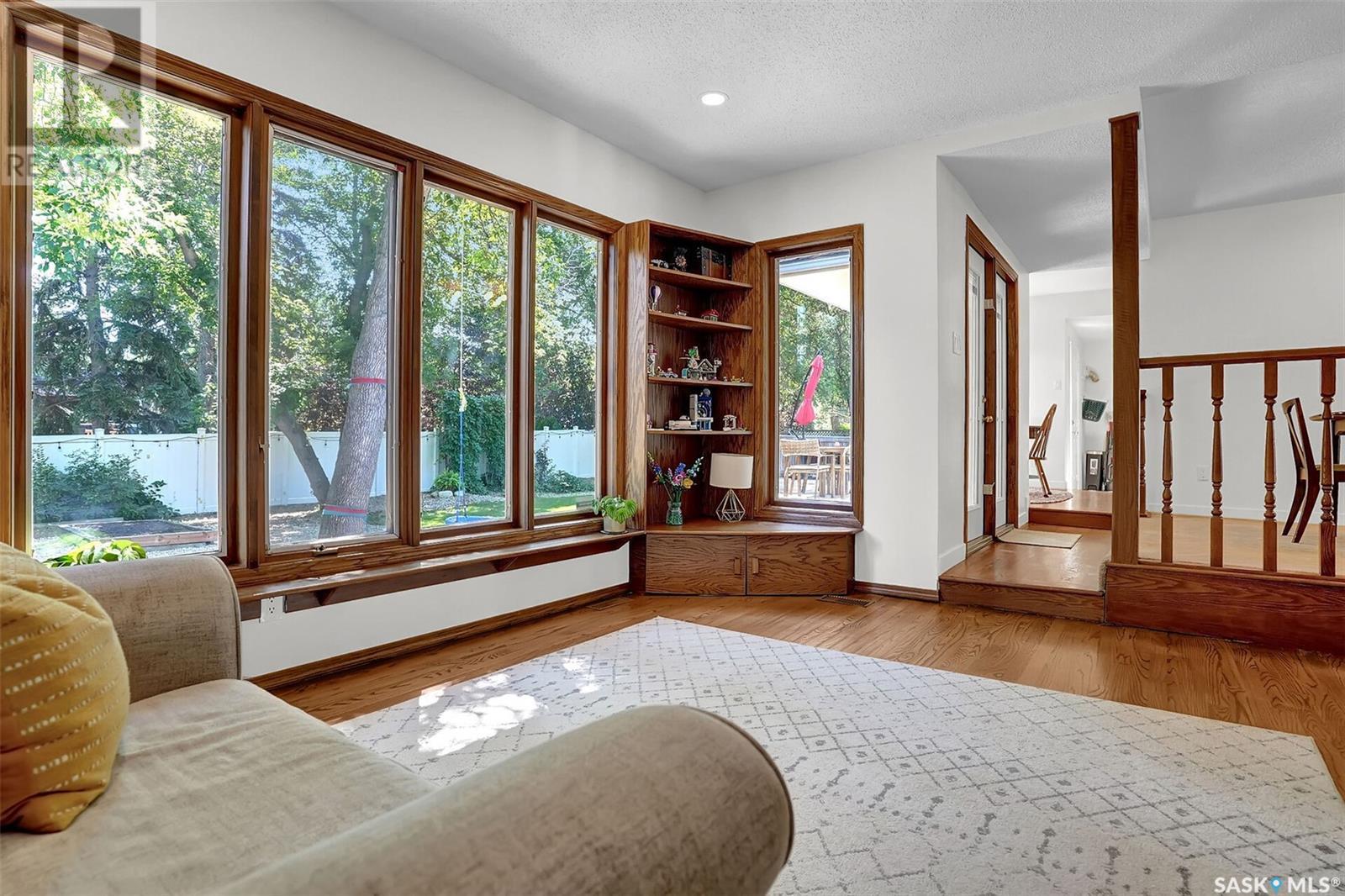 Single Family House Bungalow for Sale in  Argyle STREET Regina 