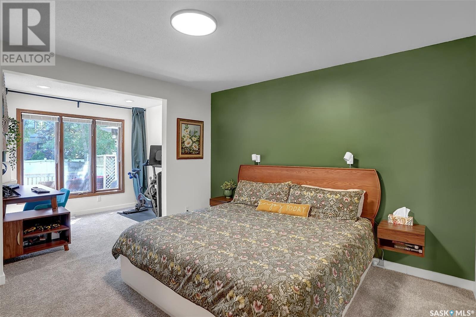 Single Family House Bungalow for Sale in  Argyle STREET Regina 