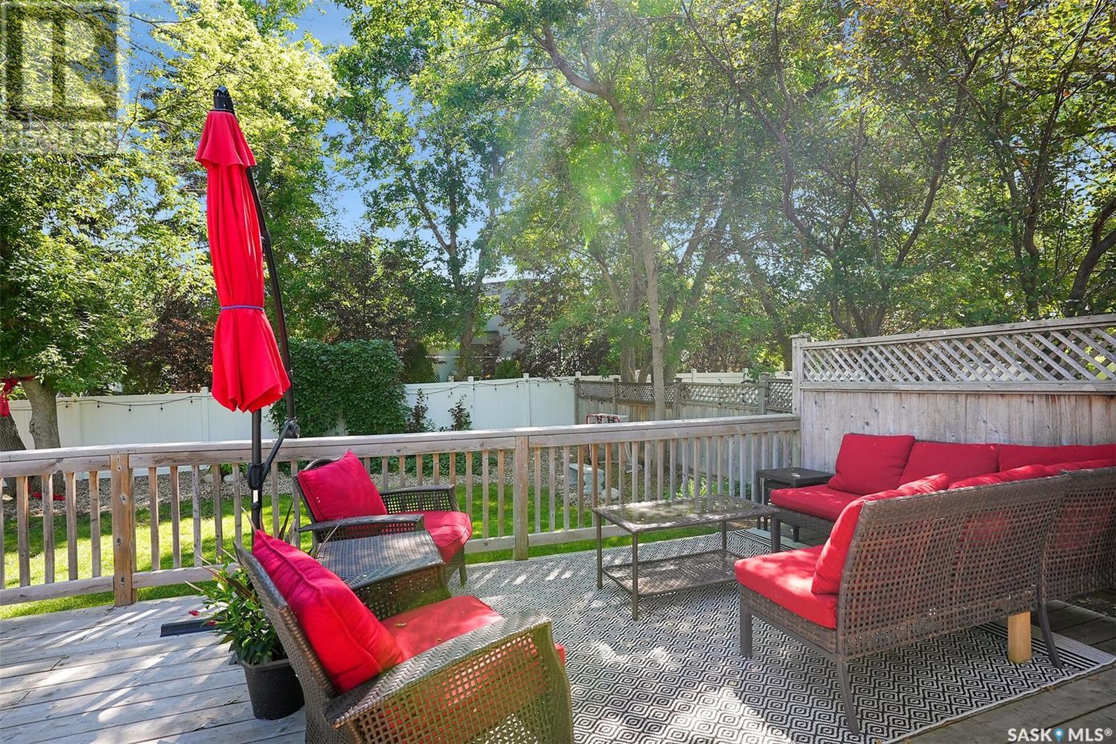 Single Family House Bungalow for Sale in  Argyle STREET Regina 