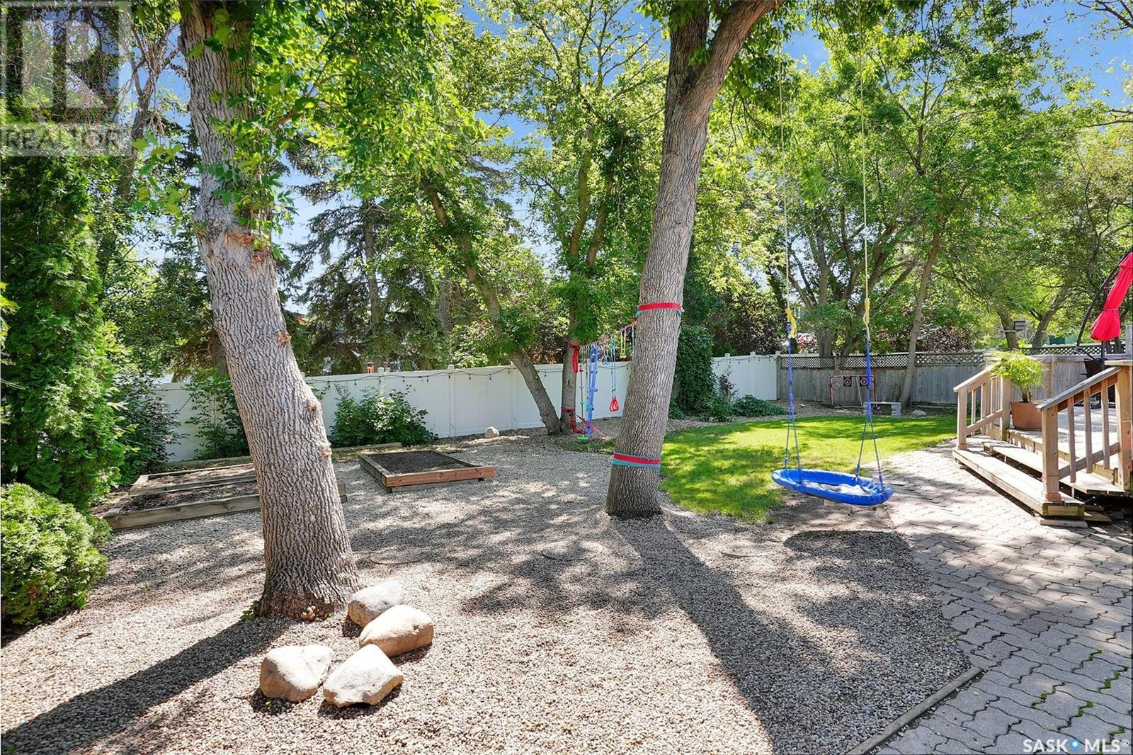 Single Family House Bungalow for Sale in  Argyle STREET Regina 