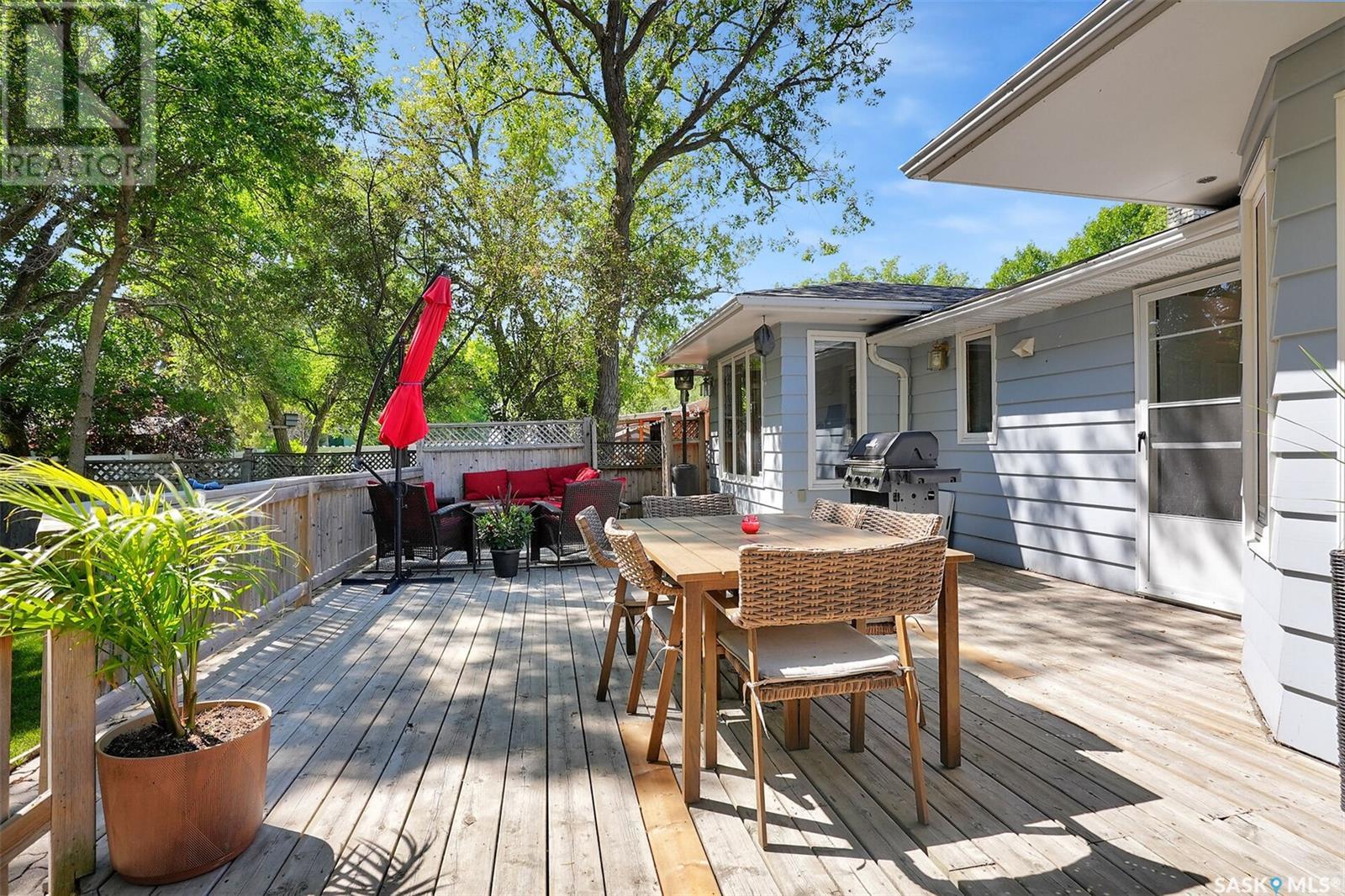 Single Family House Bungalow for Sale in  Argyle STREET Regina 