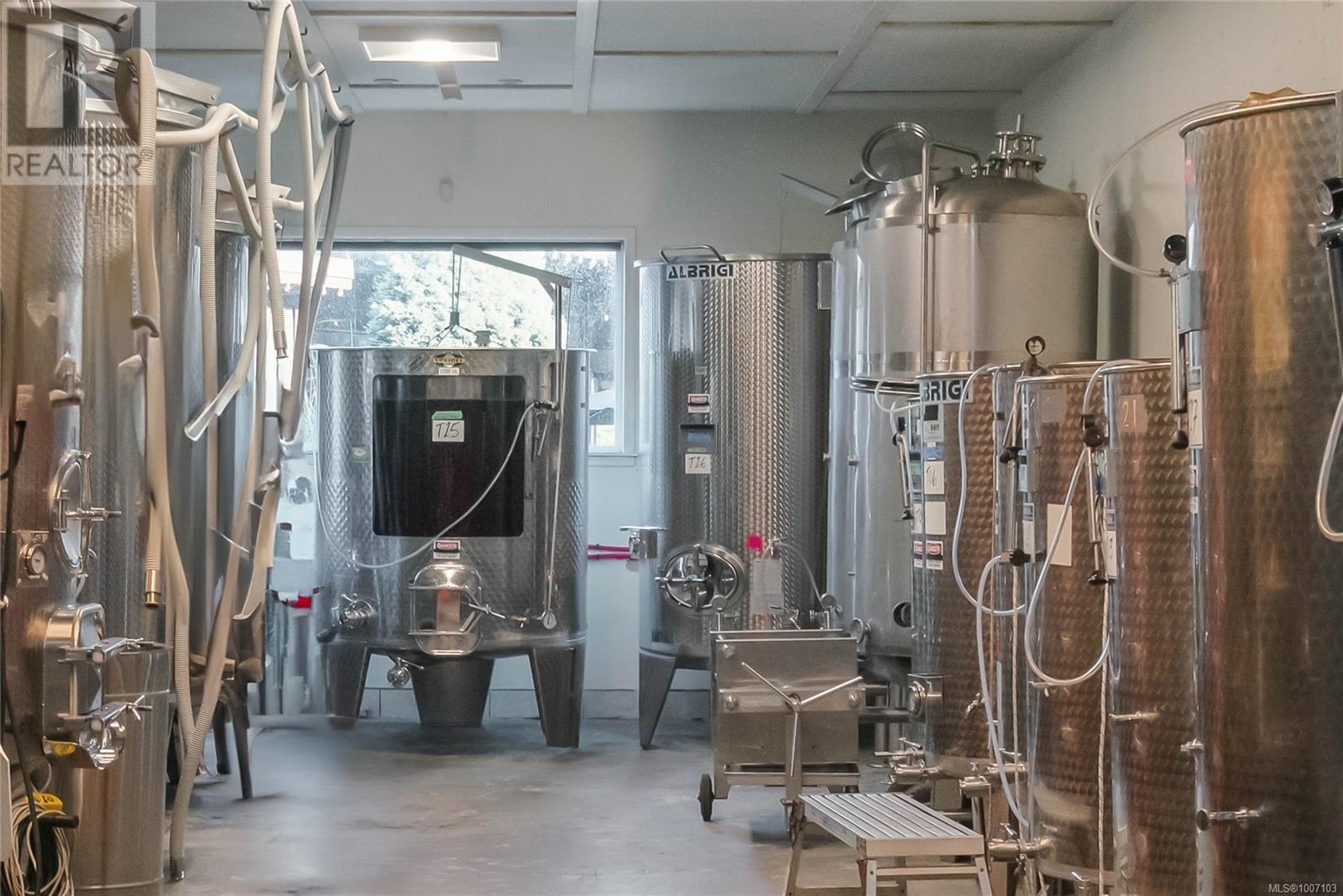 2400 ANDERTON RD - 25