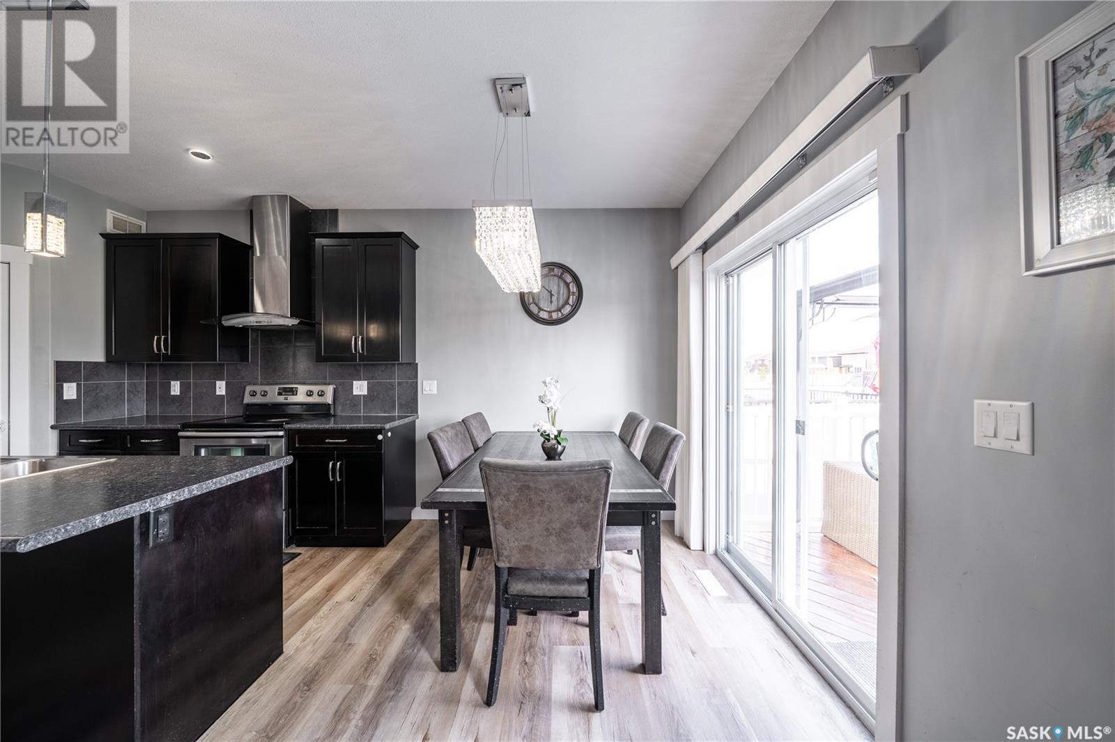 Photo 9 of 5427 Universal Crescent, Regina SK