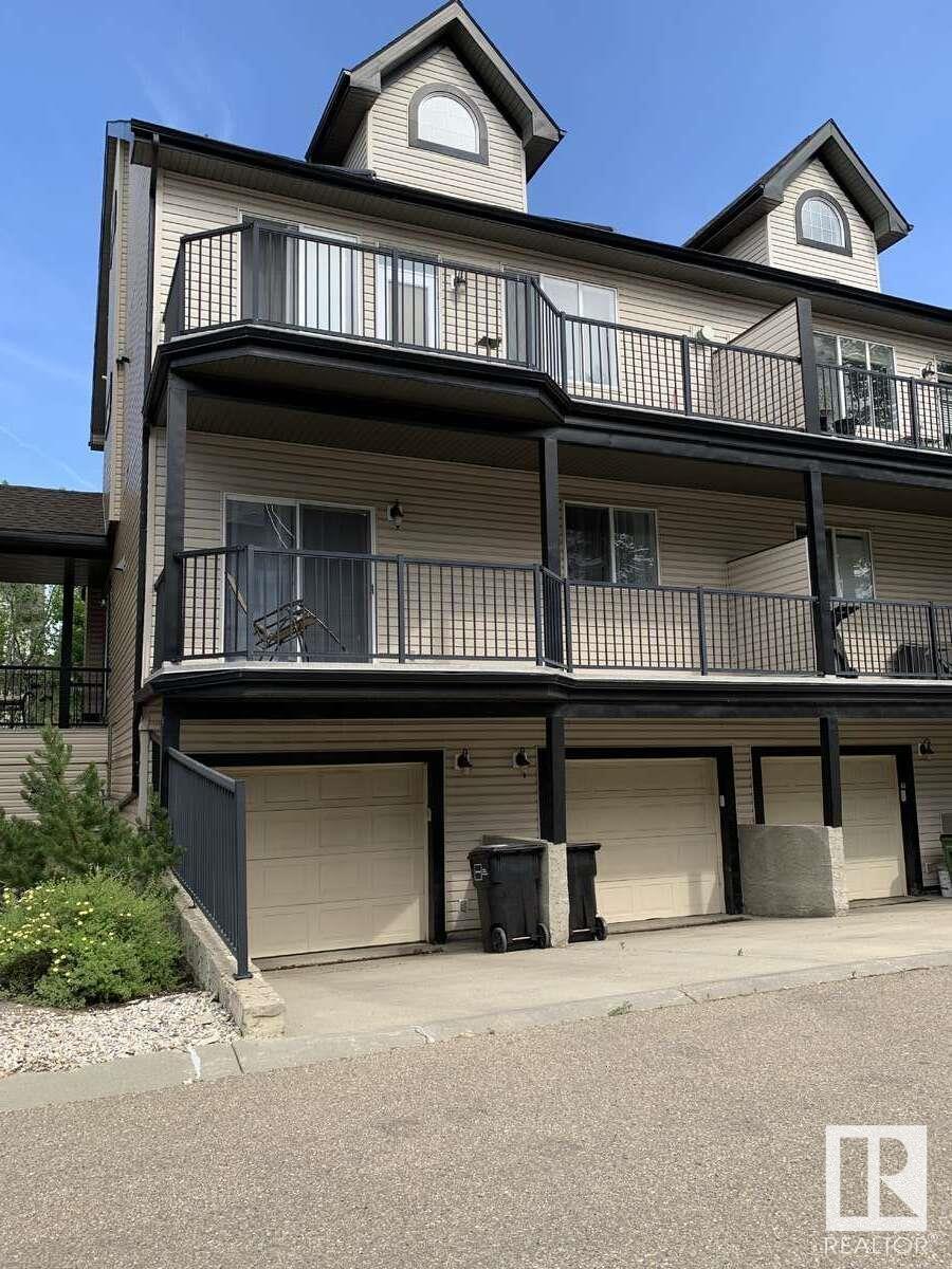 Photo 1 of 33 4821 Terwillegar Cm Nw, Edmonton AB