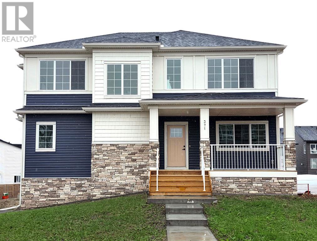 Single Family House for Sale in  Carringvue Grove NW Carrington Calgary 