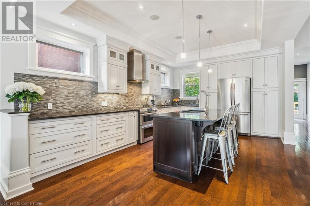Photo 12 of 220 Herkimer Street, Hamilton ON