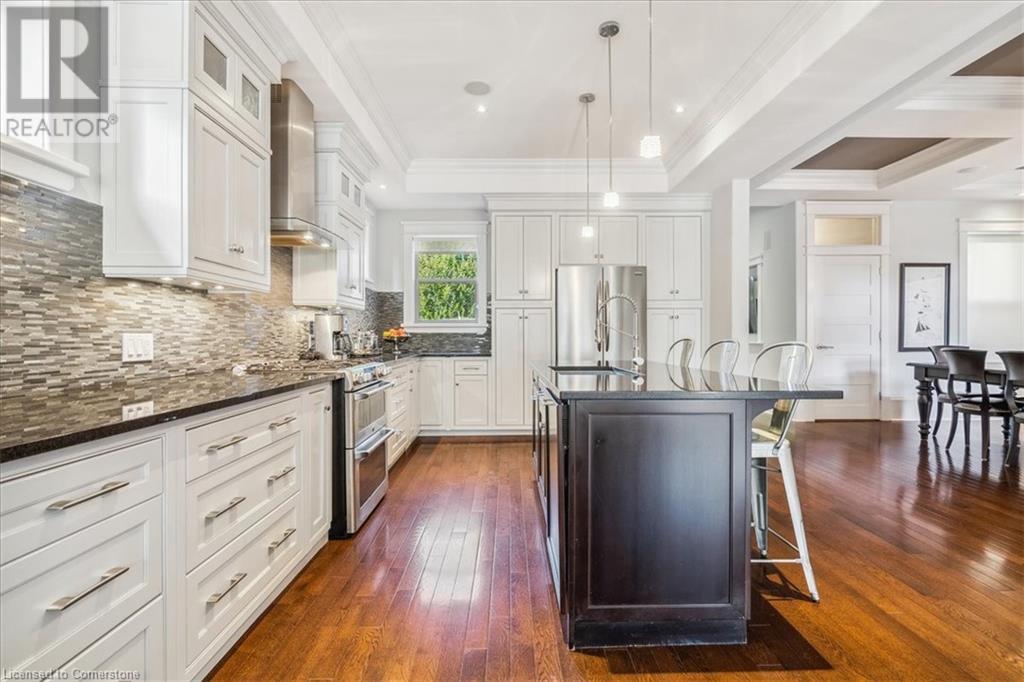 Photo 13 of 220 Herkimer Street, Hamilton ON