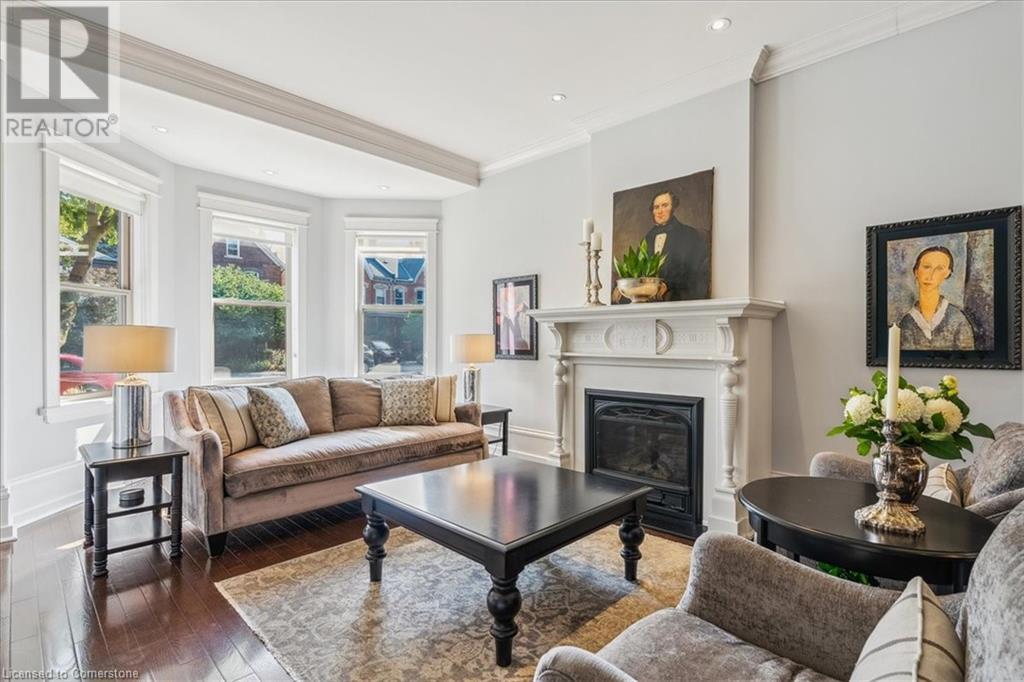 Photo 10 of 220 Herkimer Street, Hamilton ON