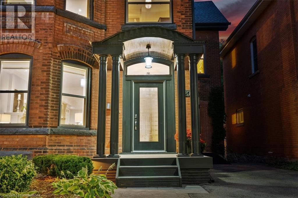 Photo 6 of 220 Herkimer Street, Hamilton ON