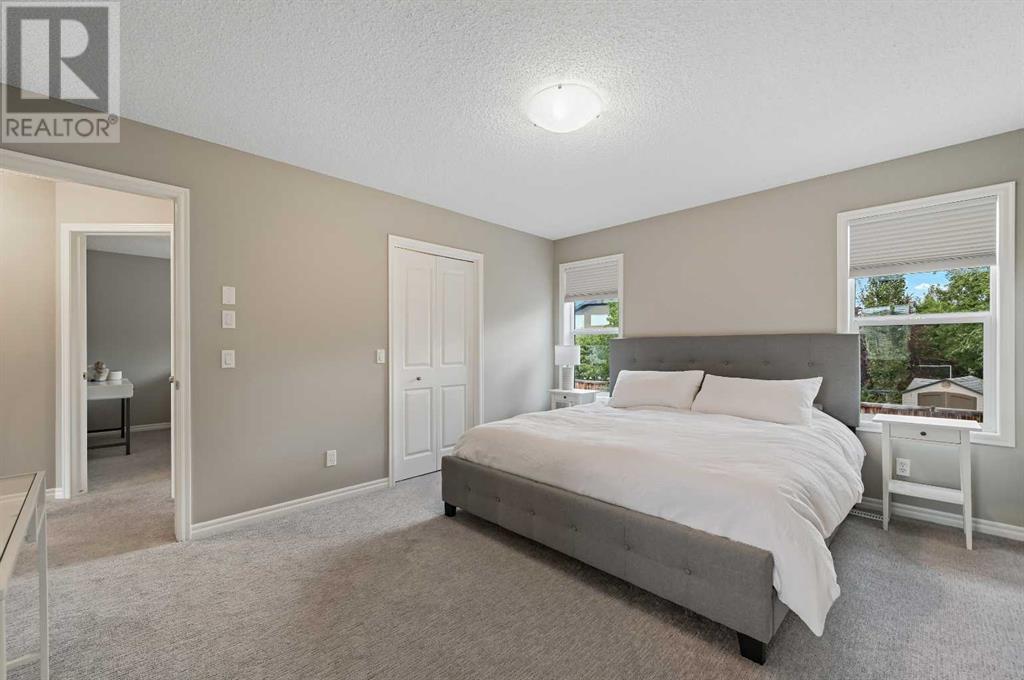 Single Family House for Sale in  Tuscany Reserve Rise NW Tuscany Calgary 
