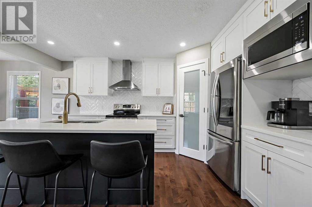 Single Family House for Sale in  Tuscany Reserve Rise NW Tuscany Calgary 