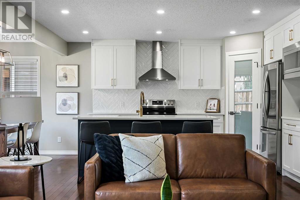 Single Family House for Sale in  Tuscany Reserve Rise NW Tuscany Calgary 