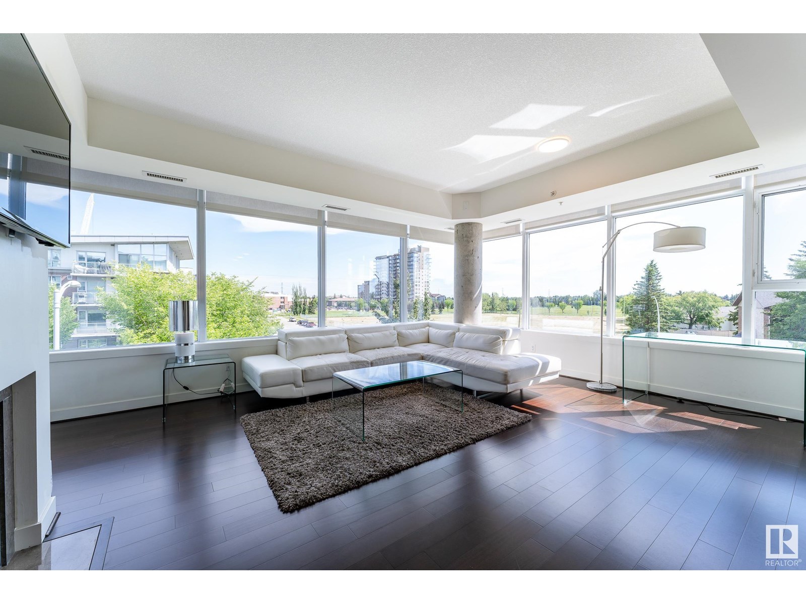 Photo 11 of 306 2510 109 St Nw, Edmonton AB