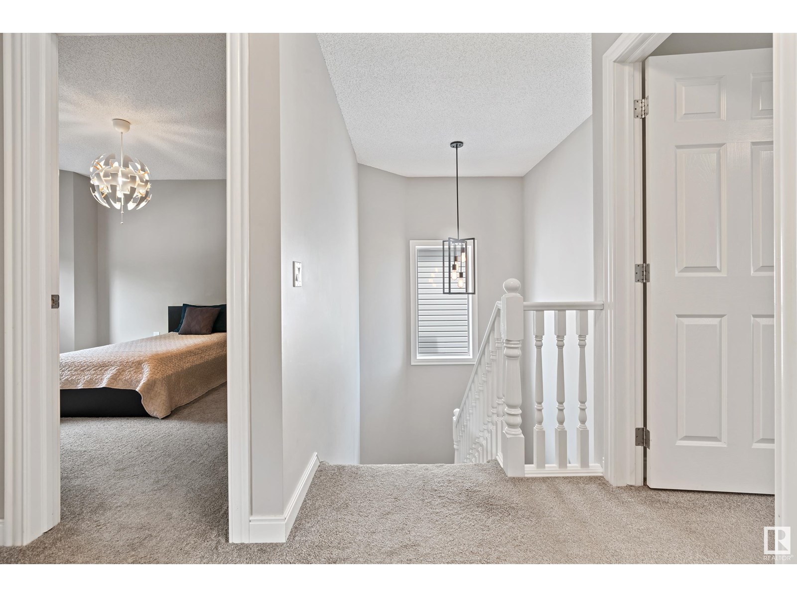 Photo 38 of 1853 Tomlinson Wy Nw, Edmonton AB