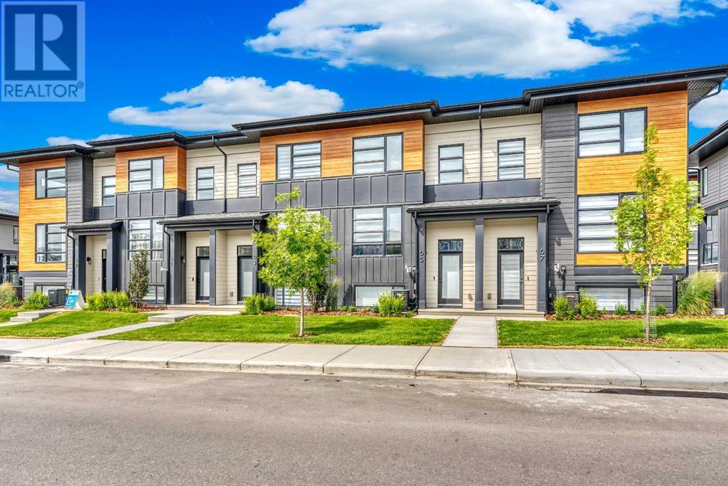 Single Family House for Sale in  Lucas Way NW Livingston Calgary 