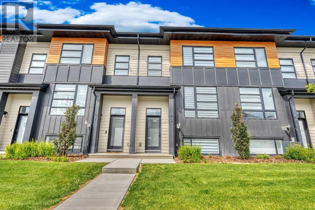 Single Family House for Sale in  Lucas Way NW Livingston Calgary 