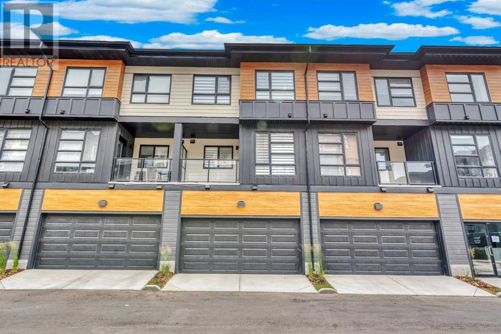 Single Family House for Sale in  Lucas Way NW Livingston Calgary 