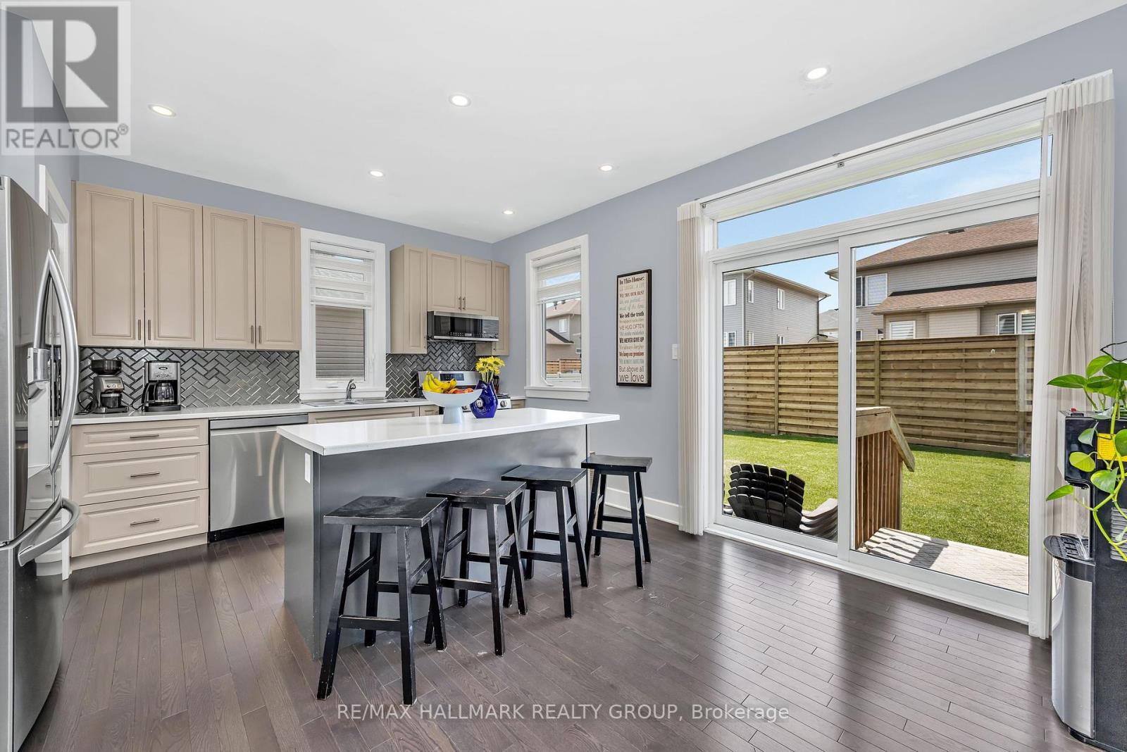 Photo 21 of 78 Dunlop Road, Carleton Place ON