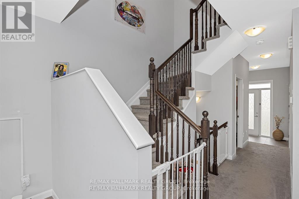 Photo 16 of 568 Prominence Way, Ottawa ON