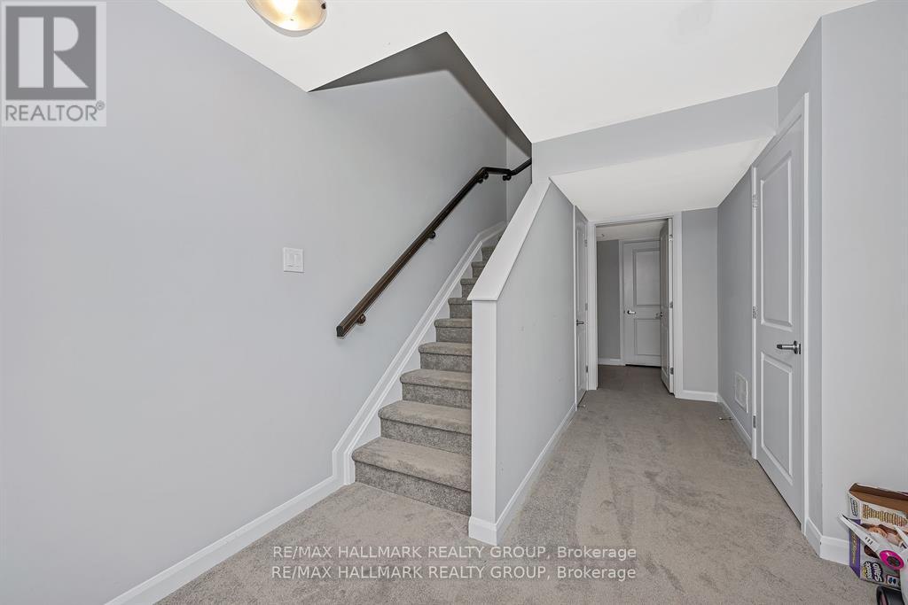 Photo 27 of 568 Prominence Way, Ottawa ON