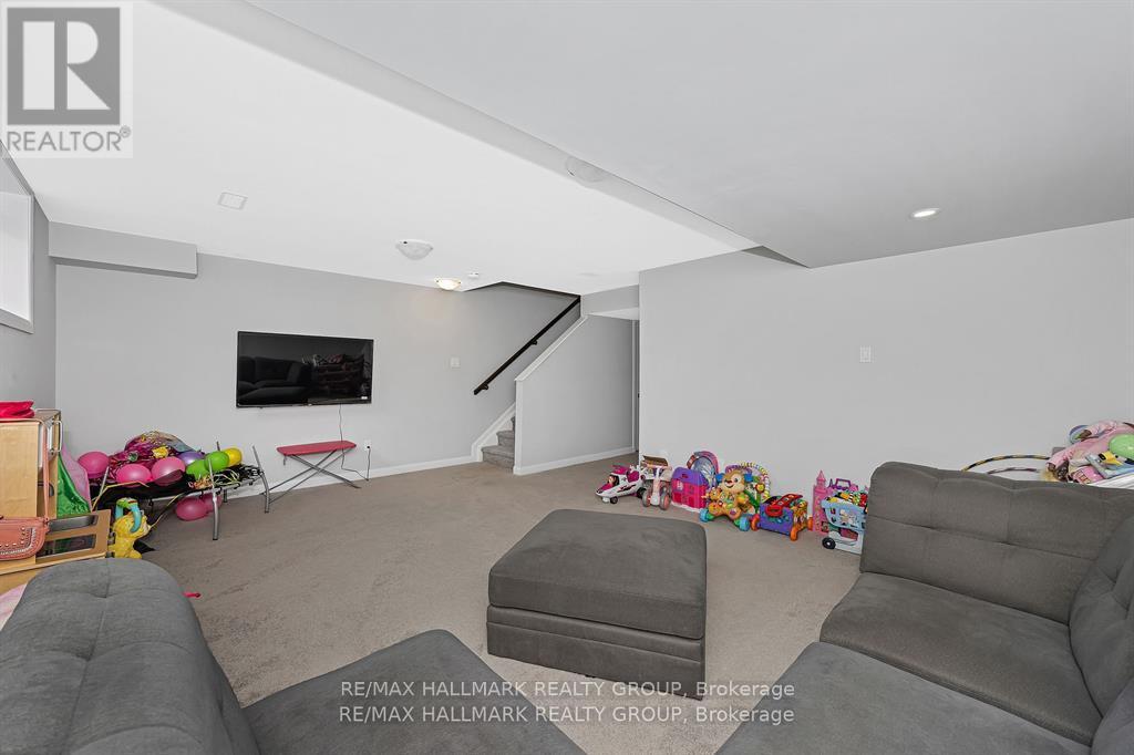 Photo 29 of 568 Prominence Way, Ottawa ON