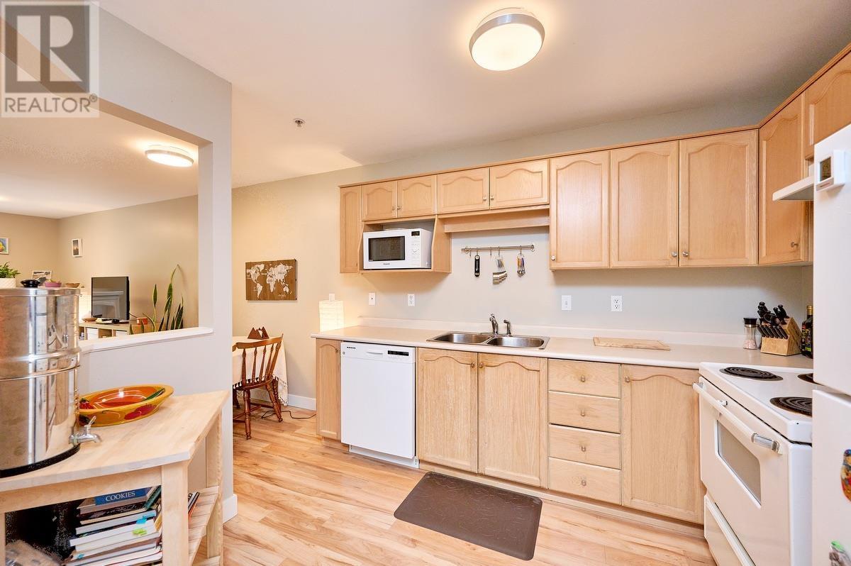 Photo 16 of 409 2615 Jane Street, Port Coquitlam BC