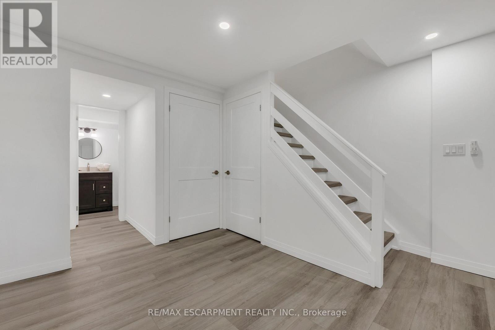 Photo 16 of 6 D Brown Drive, St Catharines ON