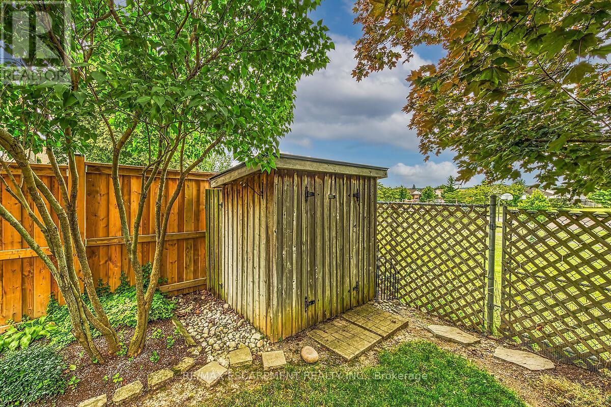 Photo 45 of 6 D Brown Drive, St Catharines ON