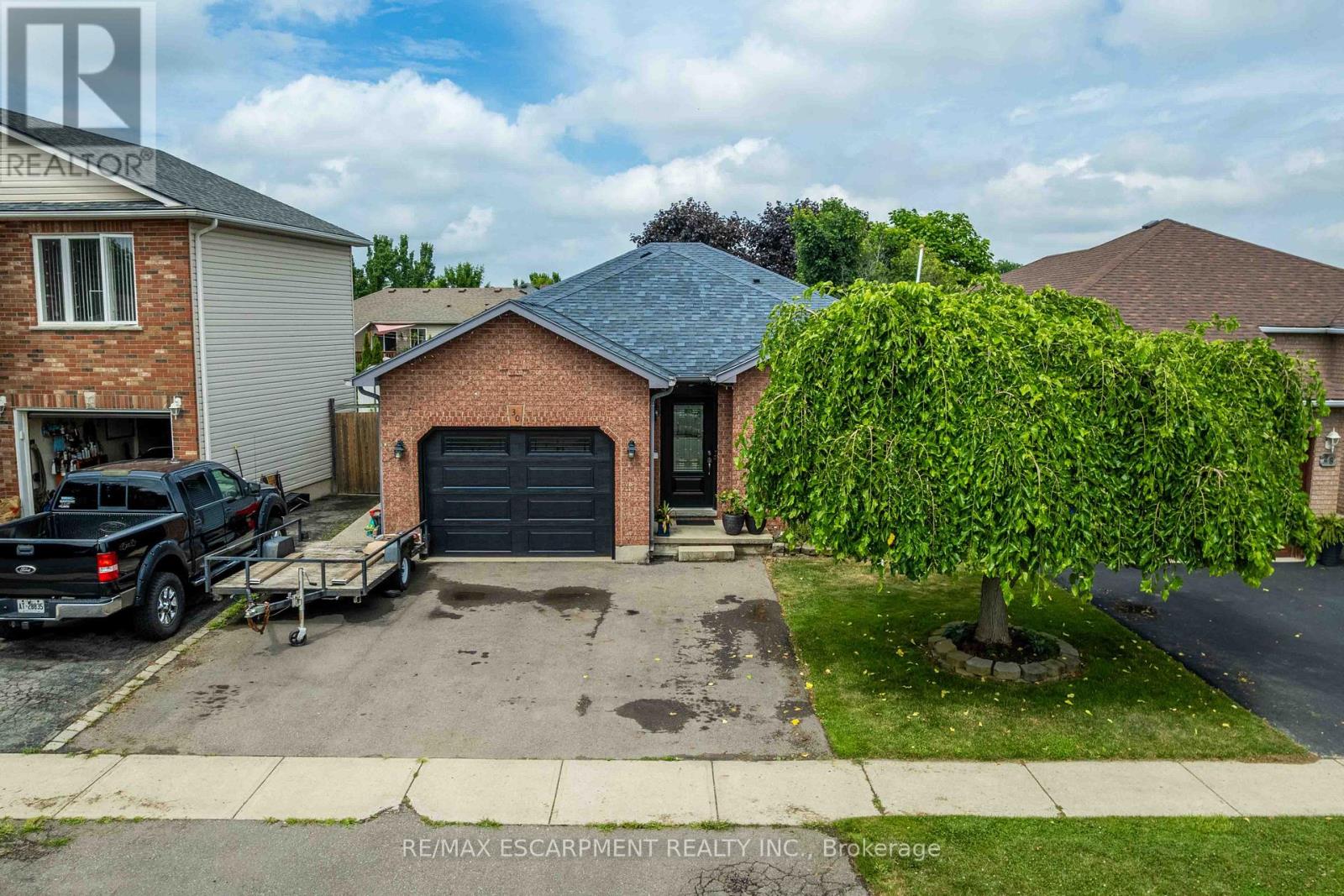 Photo 31 of 30 Glengary Crescent, Haldimand ON