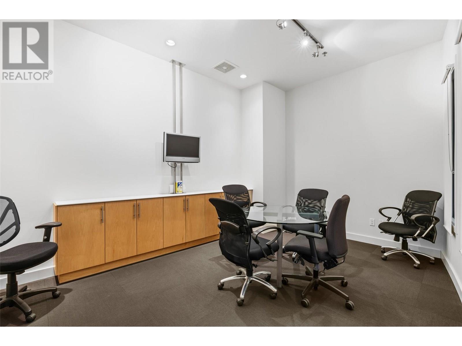 406 1495 Graham Street, Kelowna