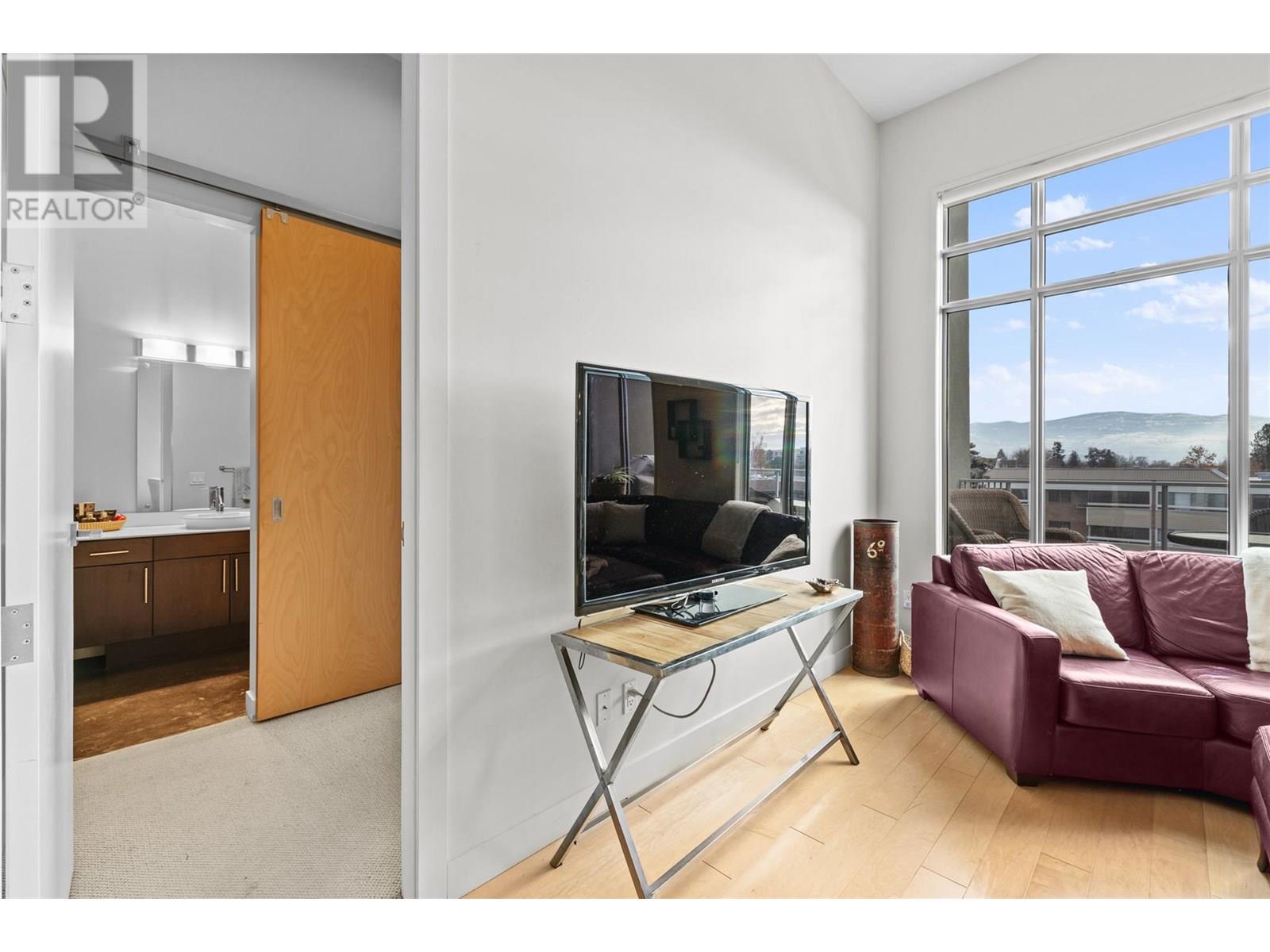 406 1495 Graham Street, Kelowna