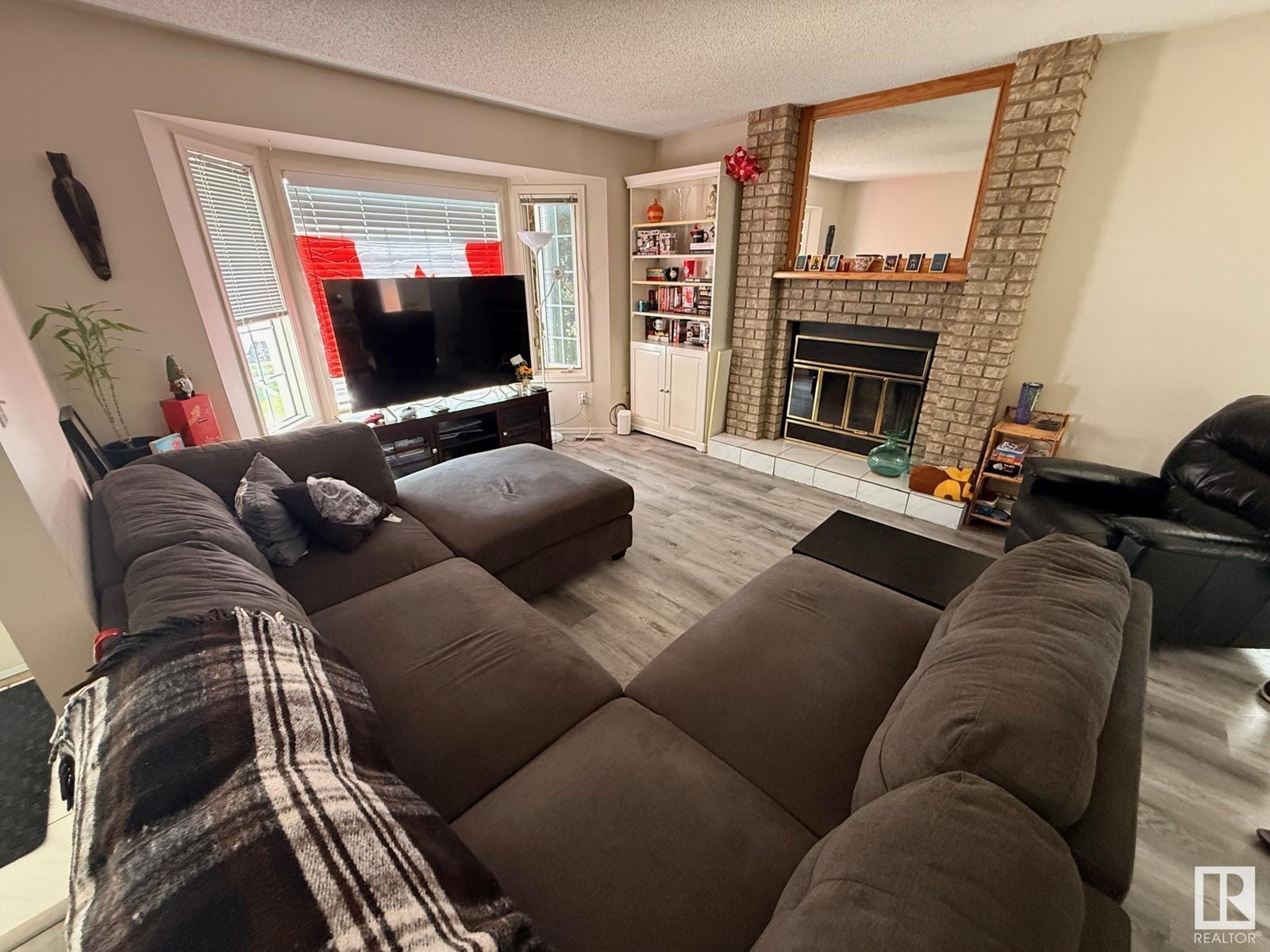 Photo 12 of 20 Cheyenne Cr, Sherwood Park AB