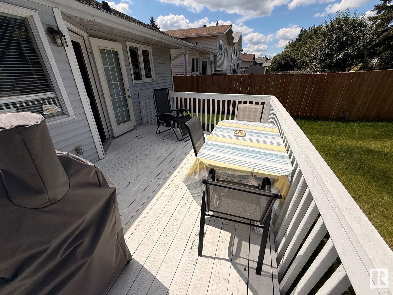 Photo 2 of 20 Cheyenne Cr, Sherwood Park AB
