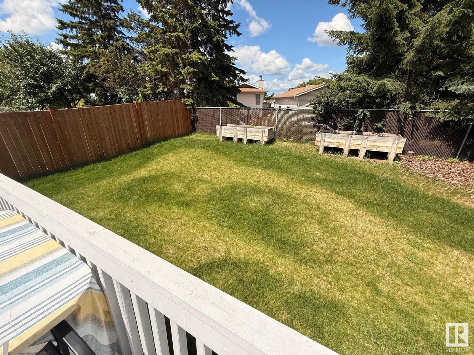 Photo 10 of 20 Cheyenne Cr, Sherwood Park AB