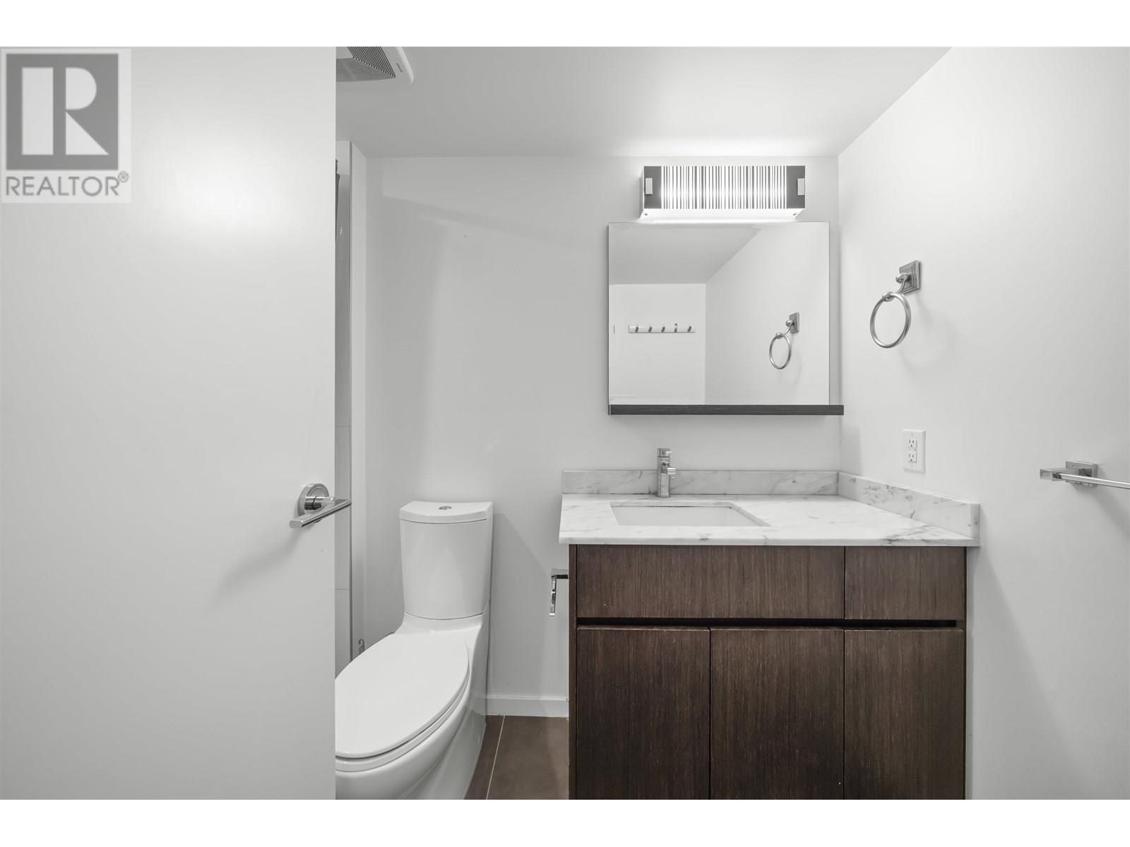 Photo 10 of 1011 7988 Ackroyd Road, Richmond BC