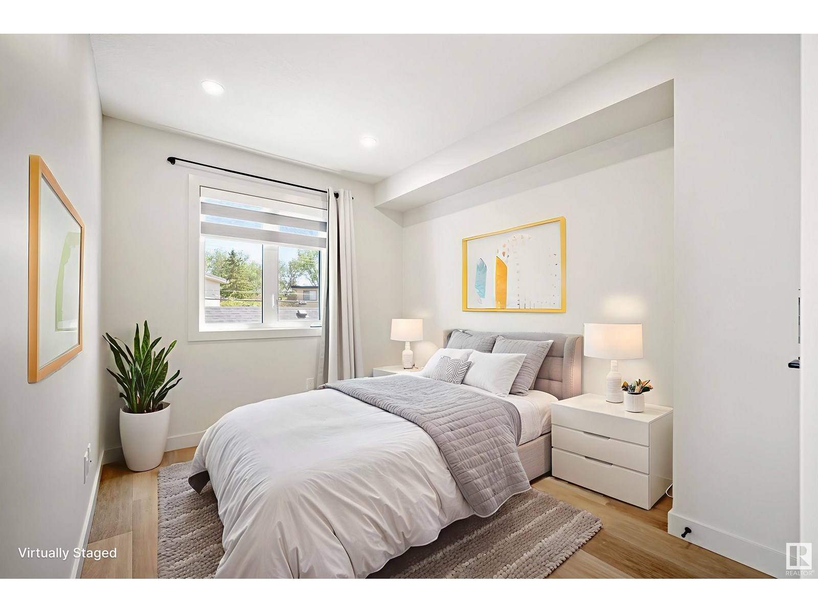 Photo 33 of 8803 Strathearn Dr Nw, Edmonton AB