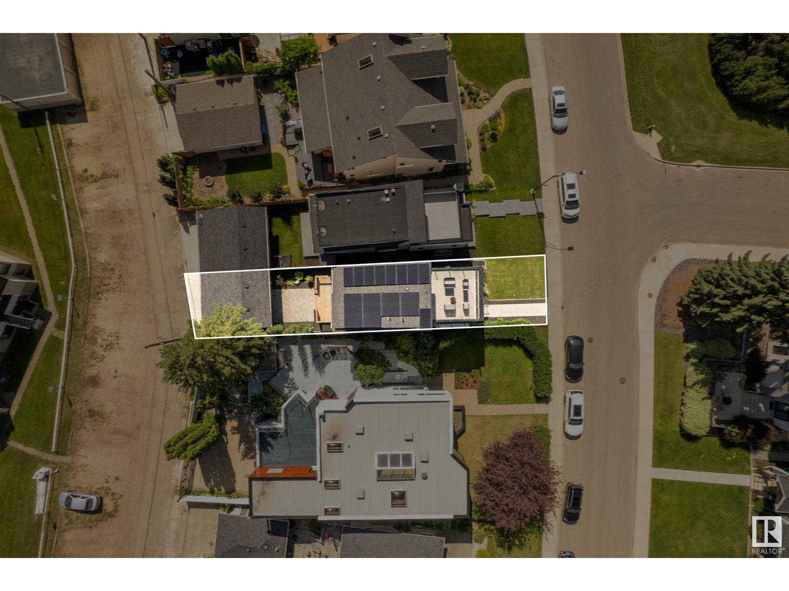 Photo 57 of 8803 Strathearn Dr Nw, Edmonton AB
