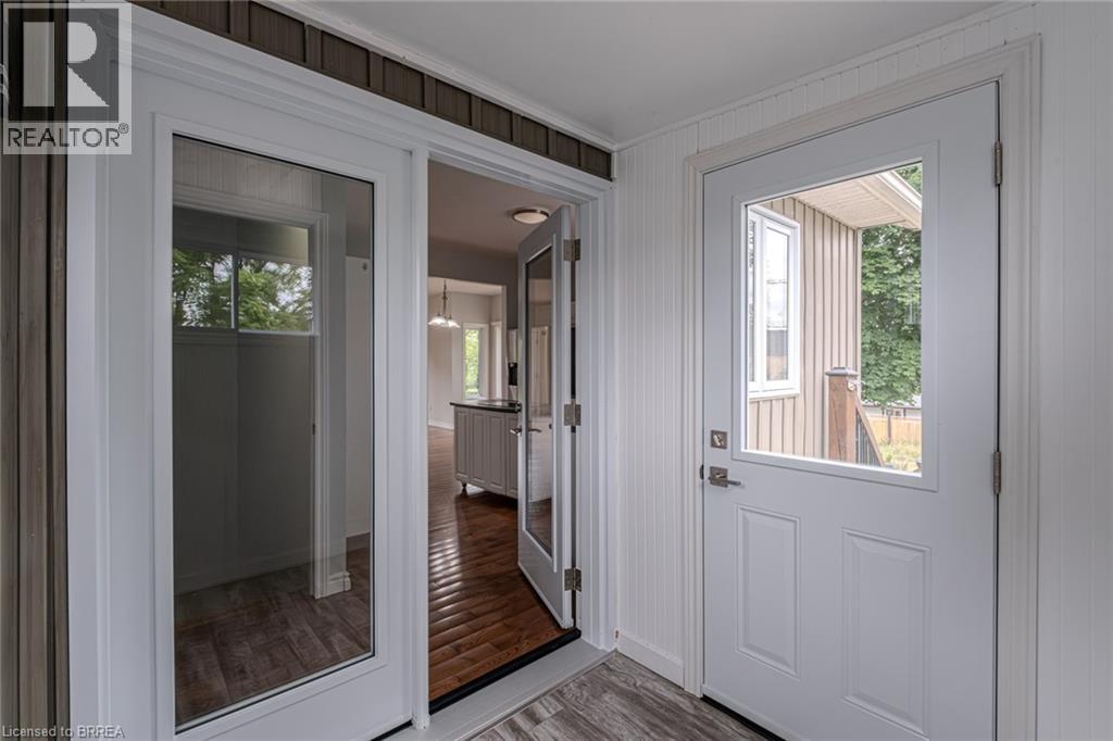 Photo 45 of 192 Grand River Avenue, Brantford ON